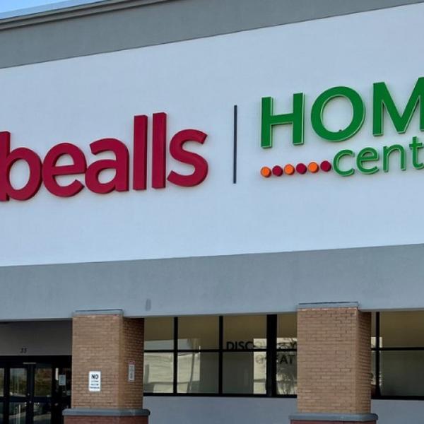 Port Charlotte Bealls reopens after suffering damage from Hurricane Ian